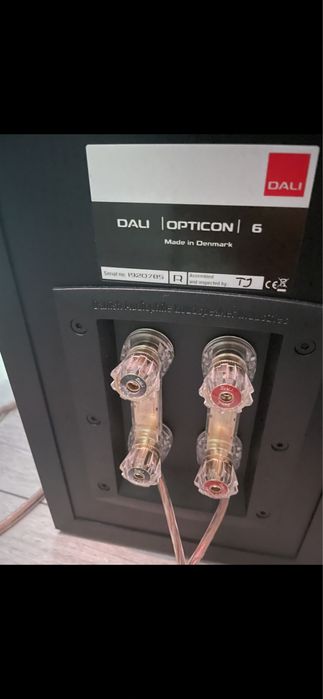 Dali Opticon 6 (Black)