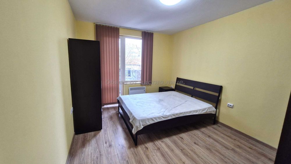 Продава се Двустаен апартамент в Пловдив, Въстанически - 72 кв.м за 2070 €/кв.м - Снимка #2