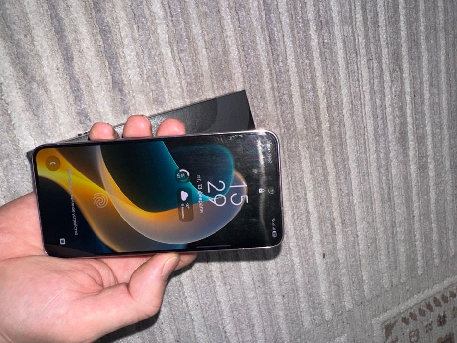 Продам Самсунг S22