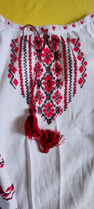 Ie fete varsta 3-7 ani