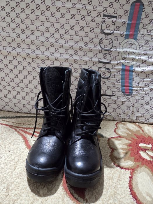 Рабочая обувь продаю