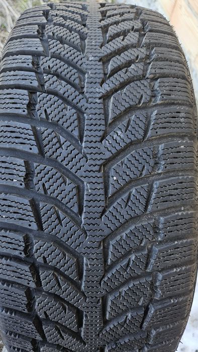 2бр като нови гуми 205 50 17 дот 23