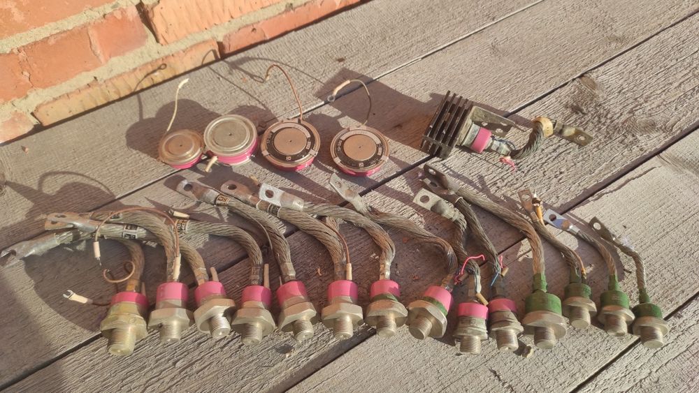 Силовые тиристоры и диоды