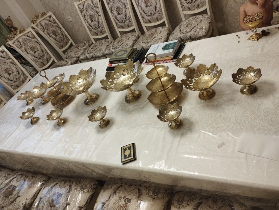 ИНДИЯ Этажерки+Новые В Наличии и на Заказ , Шоколадницы, металл Латунь