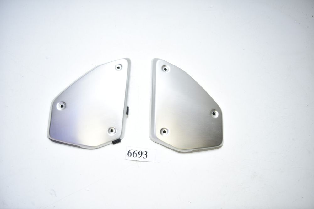 OEM Honda CB1000R SC 80 2018-2021 Grilă aluminiu stânga / dreapta