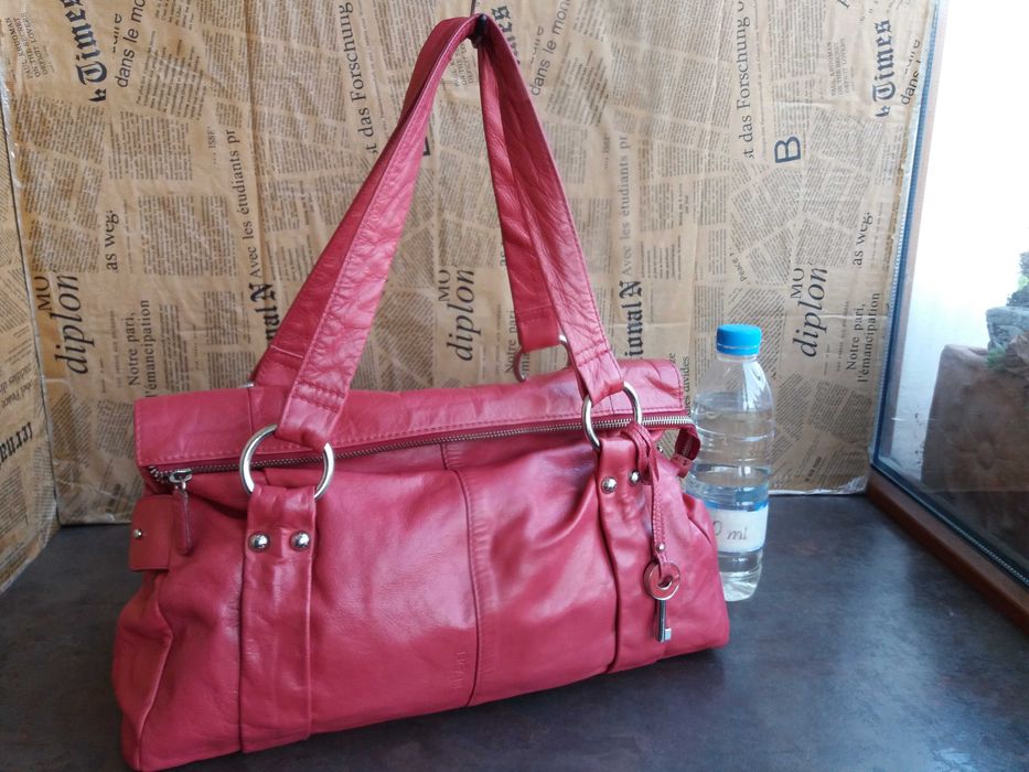 дамска червена чанта PICARD,кожена- естествена кожа