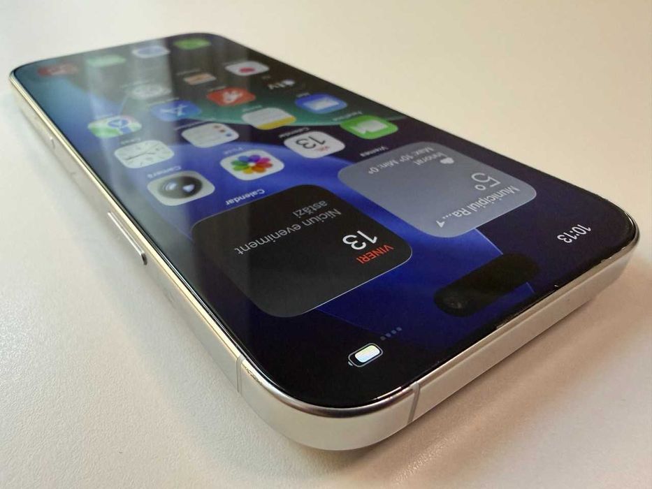  Apple / iPhone 16 Pro Max / 256 Gb / White Titanium