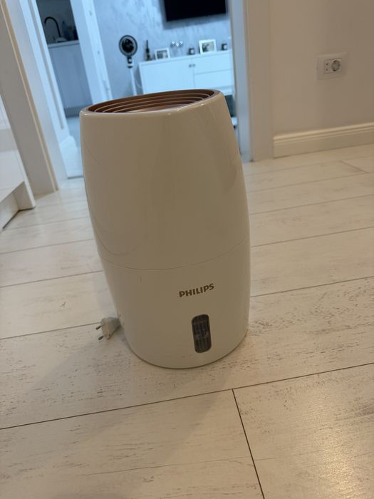 Purificator aer Philips HU2716/10 NanoCloud
