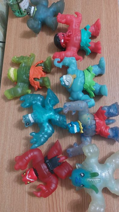 Продам игрушки гуджитсу