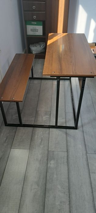 Срочно продам парты школные