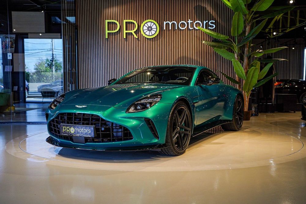 Aston Martin V8 Vantage Aston Martin V8 Vantage 2024