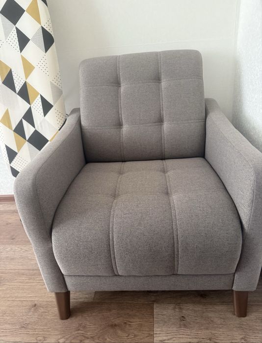 Кресло для гостиной