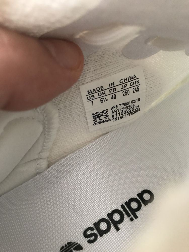 Yeezy cream 2024 white 38