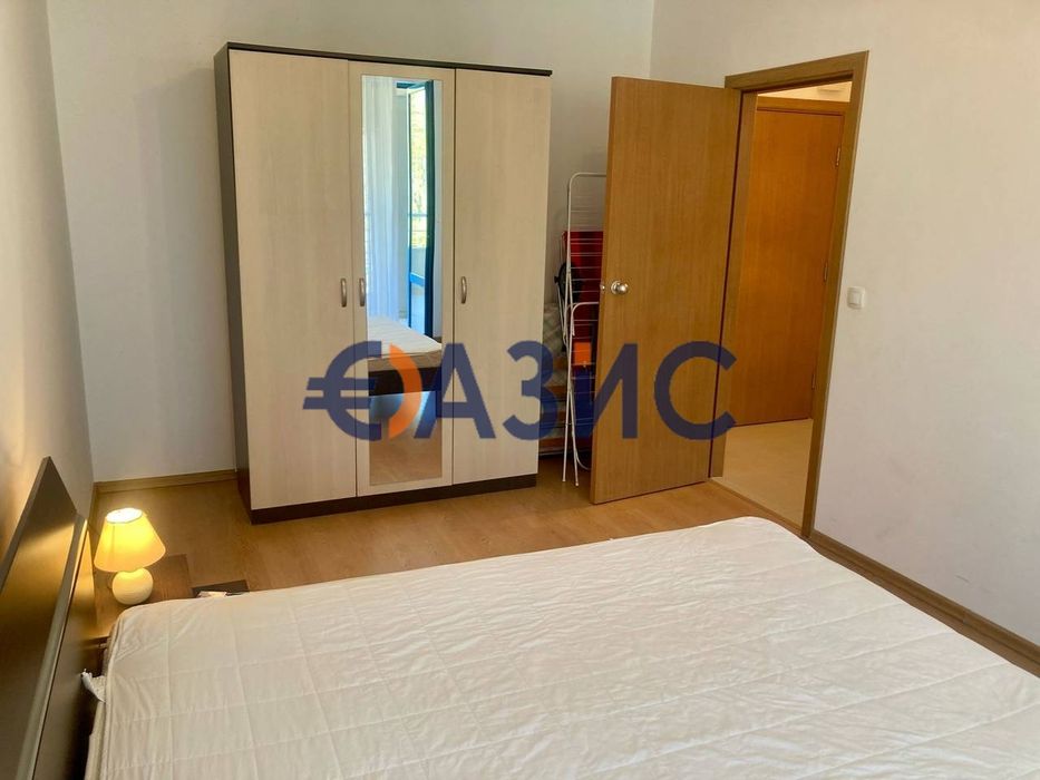 Продава се Двустаен апартамент в к.к. Слънчев бряг - 75 кв.м за 1174 €/кв.м - Снимка #11