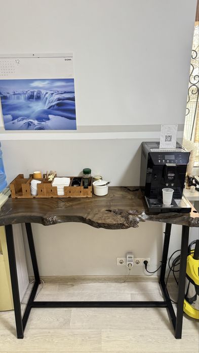 Письменный  стол, гримерный стол, барный стол