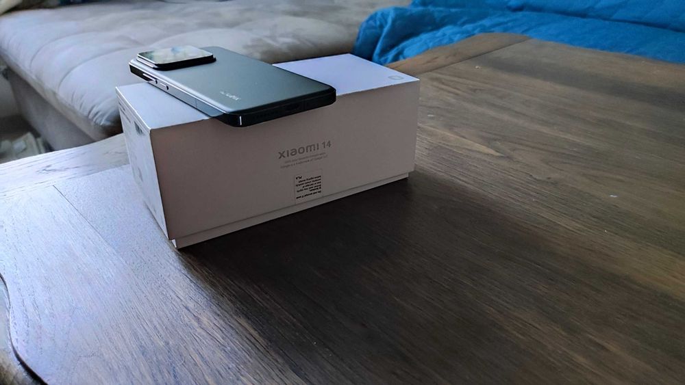 Xiaomi 14 12/512 гб. отличен !