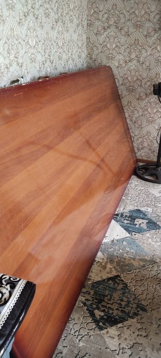 Стол стул сотилади