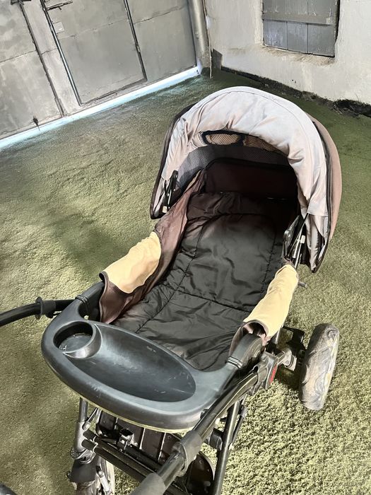 СРОЧНО продам коляску