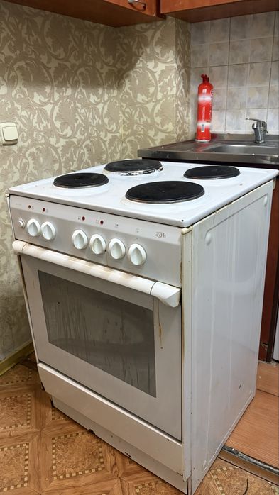 Электрическая плита