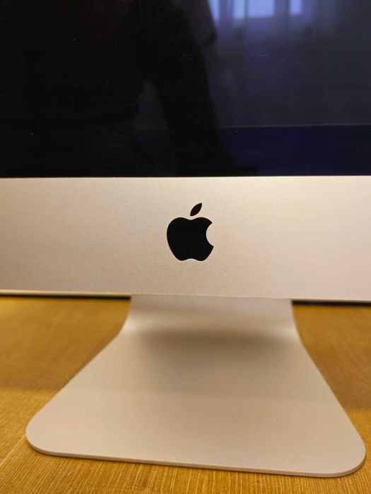 Apple Imac Retina  4k 21.5 inch 2029