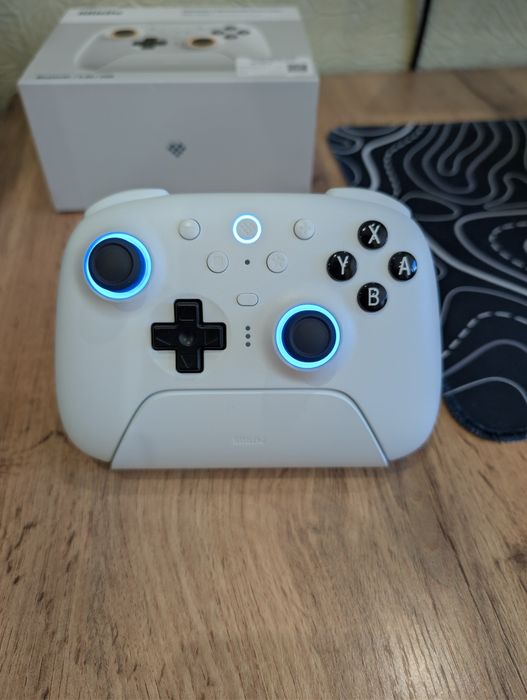 Геймпад 8BitDo Ultimate 2 Bluetooth Controller
