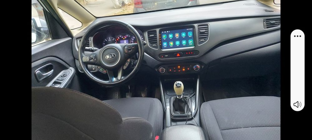 Vand sau Schimb Kia Carens 1,7 CRDI  An 2015