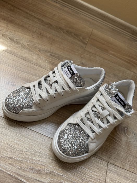 Бели кецове с брокат Bianki