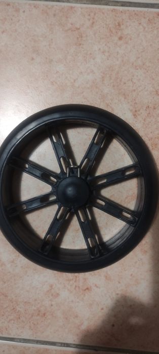 Срочно продам одно колесо