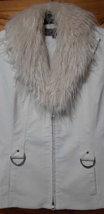 Костюм с Подвижна Яка с КОСЪМ на "Rosi fashion"!САКО и ПОЛА! НОВ!