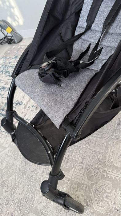 Коляска прогулочная