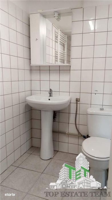 Casa 6 camere de inchiriat , activitate comerciala sau office , parcar