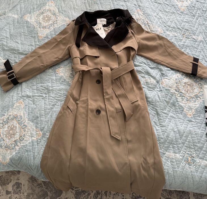 Продам женский тренч