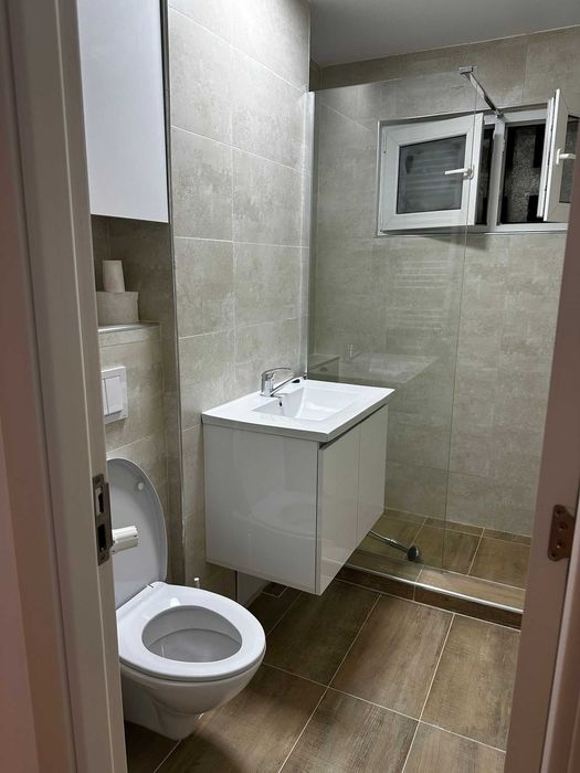 Apartament 2 camere renovat/totul nou Aleea Ciceu
