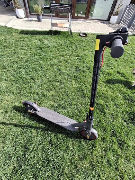 Trotineta electrica cu 3 utilizari