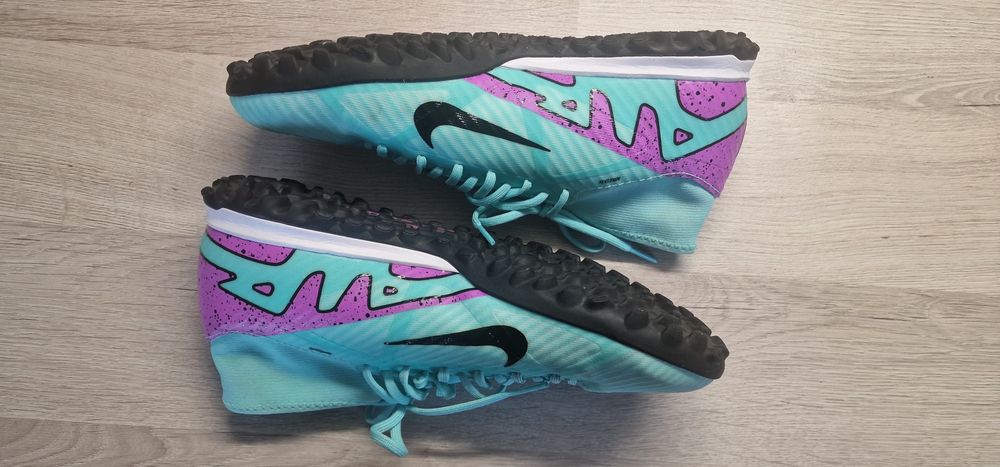 Vând Nike Zoom Superfly 9 Academy TF  ghete papuci fotbal mărimea 40