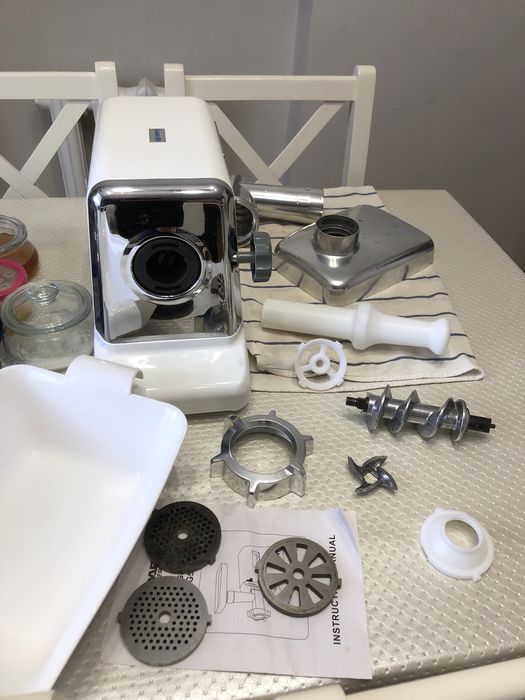 Электрическая мясорубка