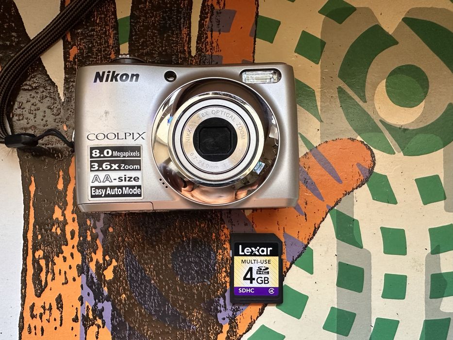 nikon coolpix l21 retro digital