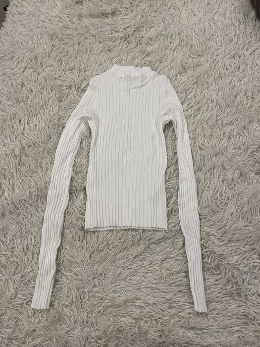 Бяла блуза Bershka, размер xs
