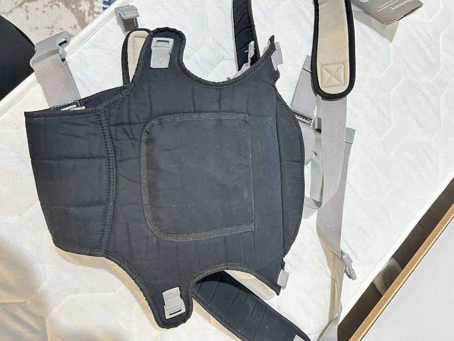 Помпа за кърма  Медела+ електричен комплект за бебета + Кенгуру