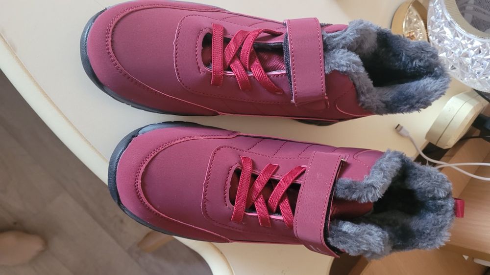 Кросовки новые тёплые