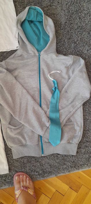 Ученическа униформа ОУ" Васил Априлов" Варна