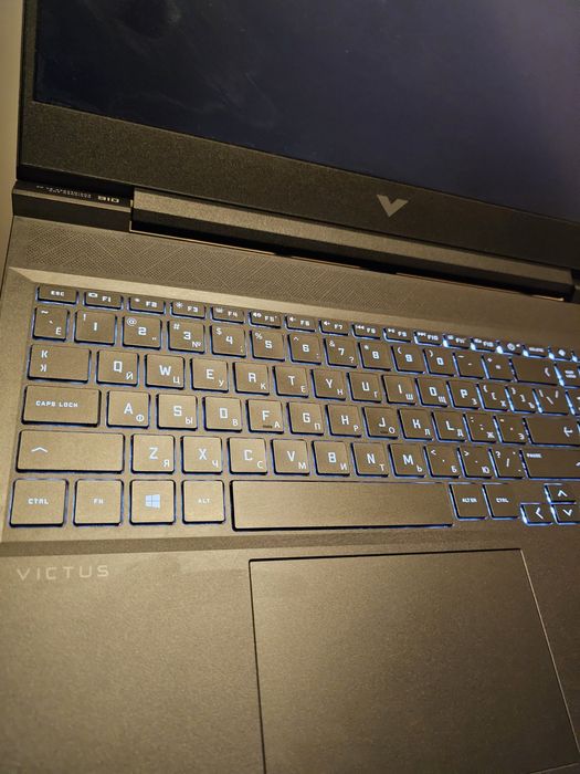 Игравой ноут HP victus RTX
