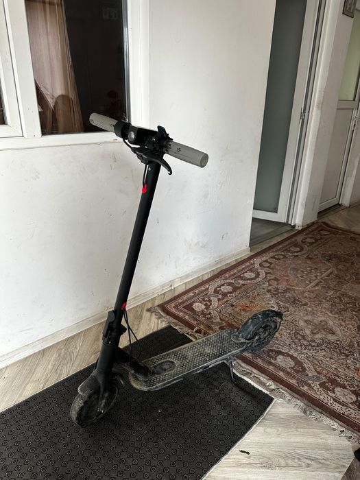 Trotinetă electrică
