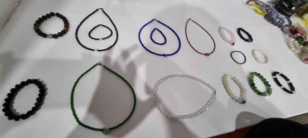 Чокеры с натуральных материалов !