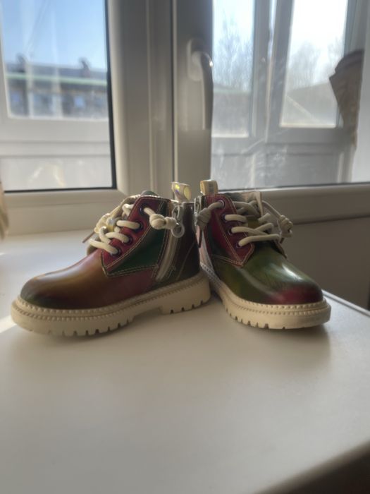 Ботинки осень -весна детские