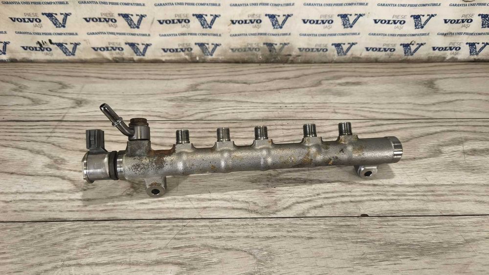 Rampa injectie motor 2.0 d2 D5204T8 motor VEA