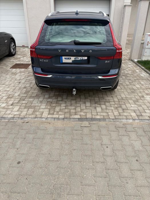 VOLVO XC60 2021 — imagine 3