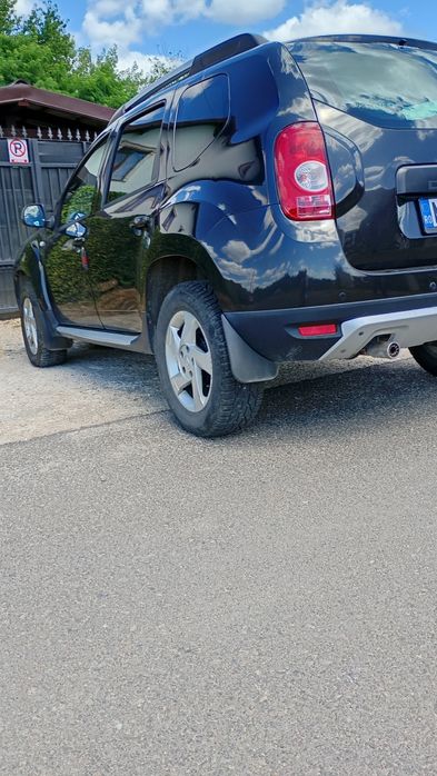 Vând Dacia Duster 1.5 dci
