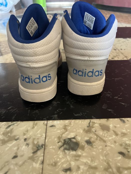 Маратонки Adidas