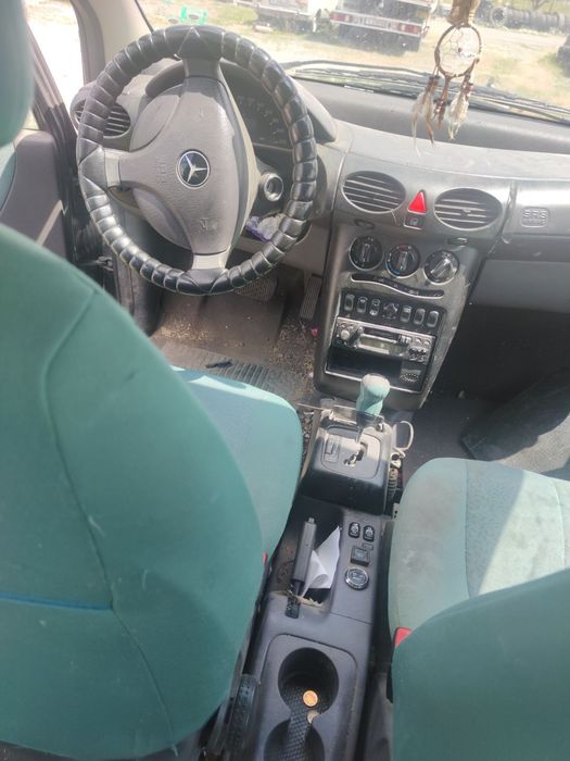 Мерцедес А 160 на части